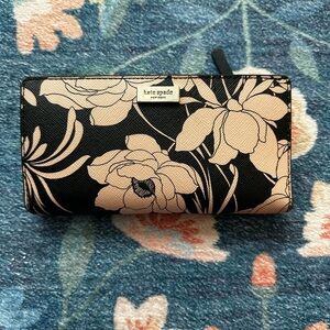 Kate Spade Black and Cream Floral Wallet